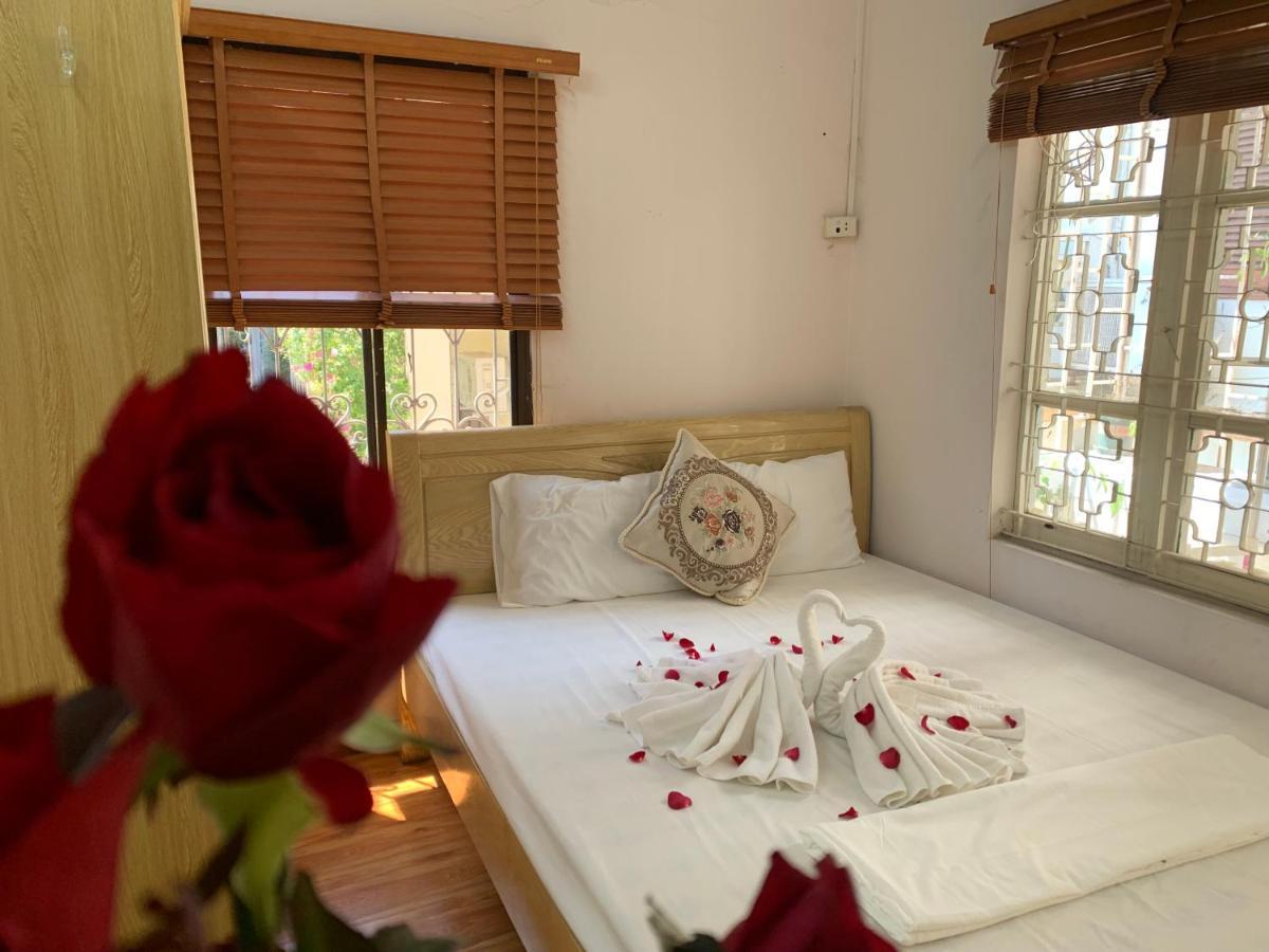 Huong'S Family Homestay Hanoi Bagian luar foto