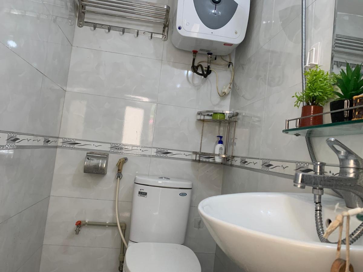Huong'S Family Homestay Hanoi Bagian luar foto