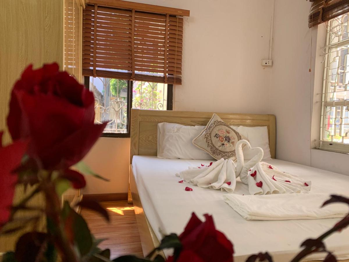 Huong'S Family Homestay Hanoi Bagian luar foto