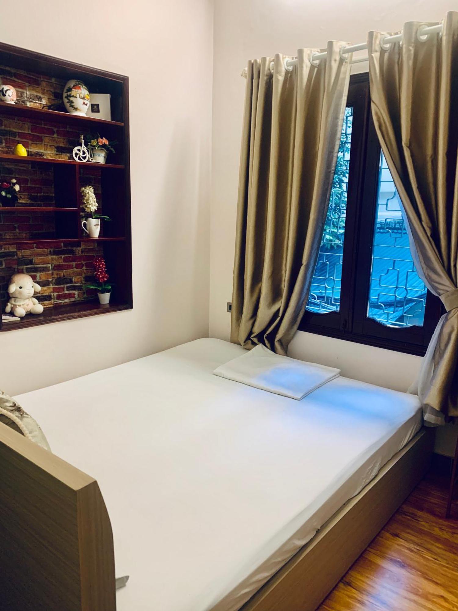 Huong'S Family Homestay Hanoi Bagian luar foto